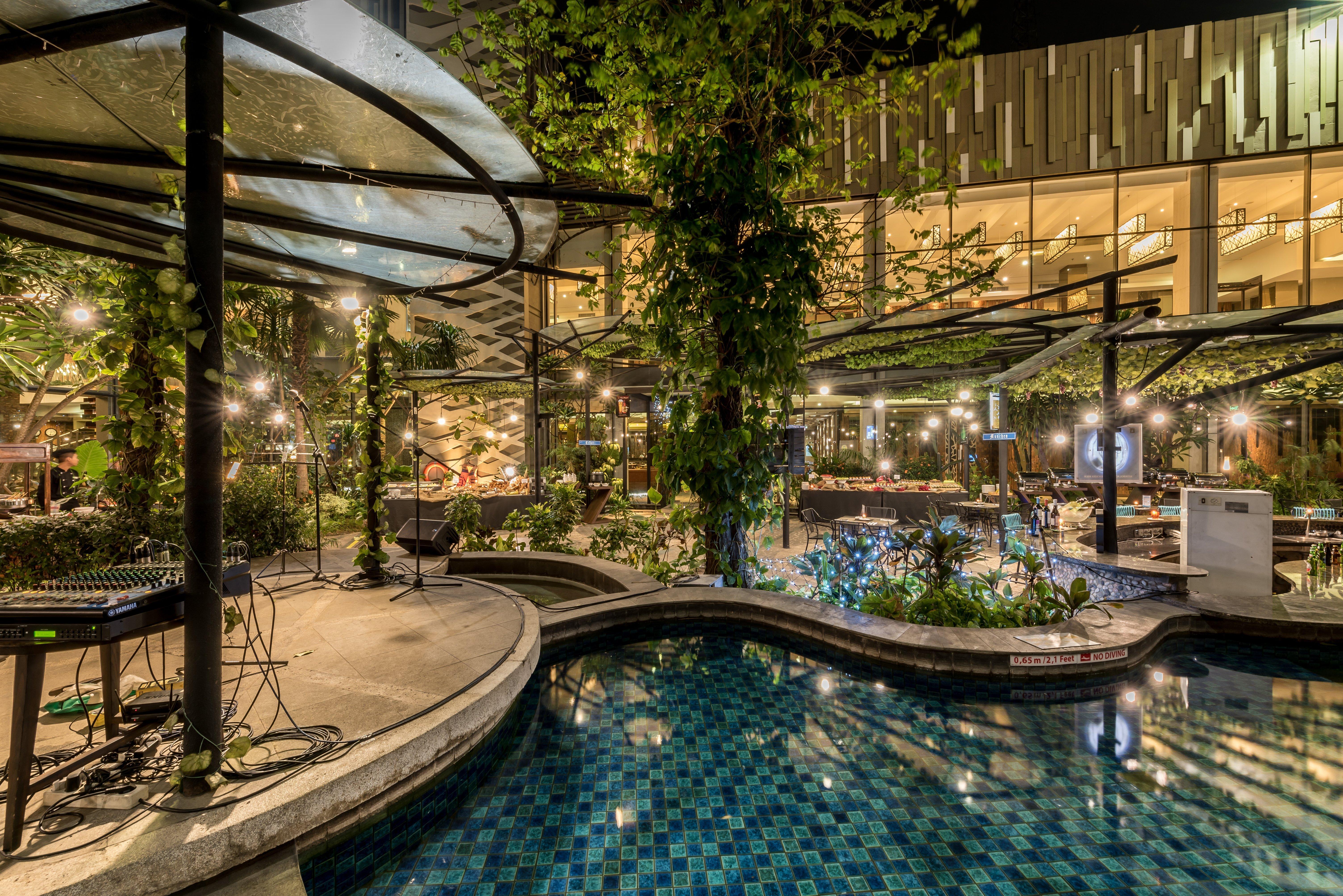 Holiday Inn Cikarang Jababeka By Ihg Εξωτερικό φωτογραφία