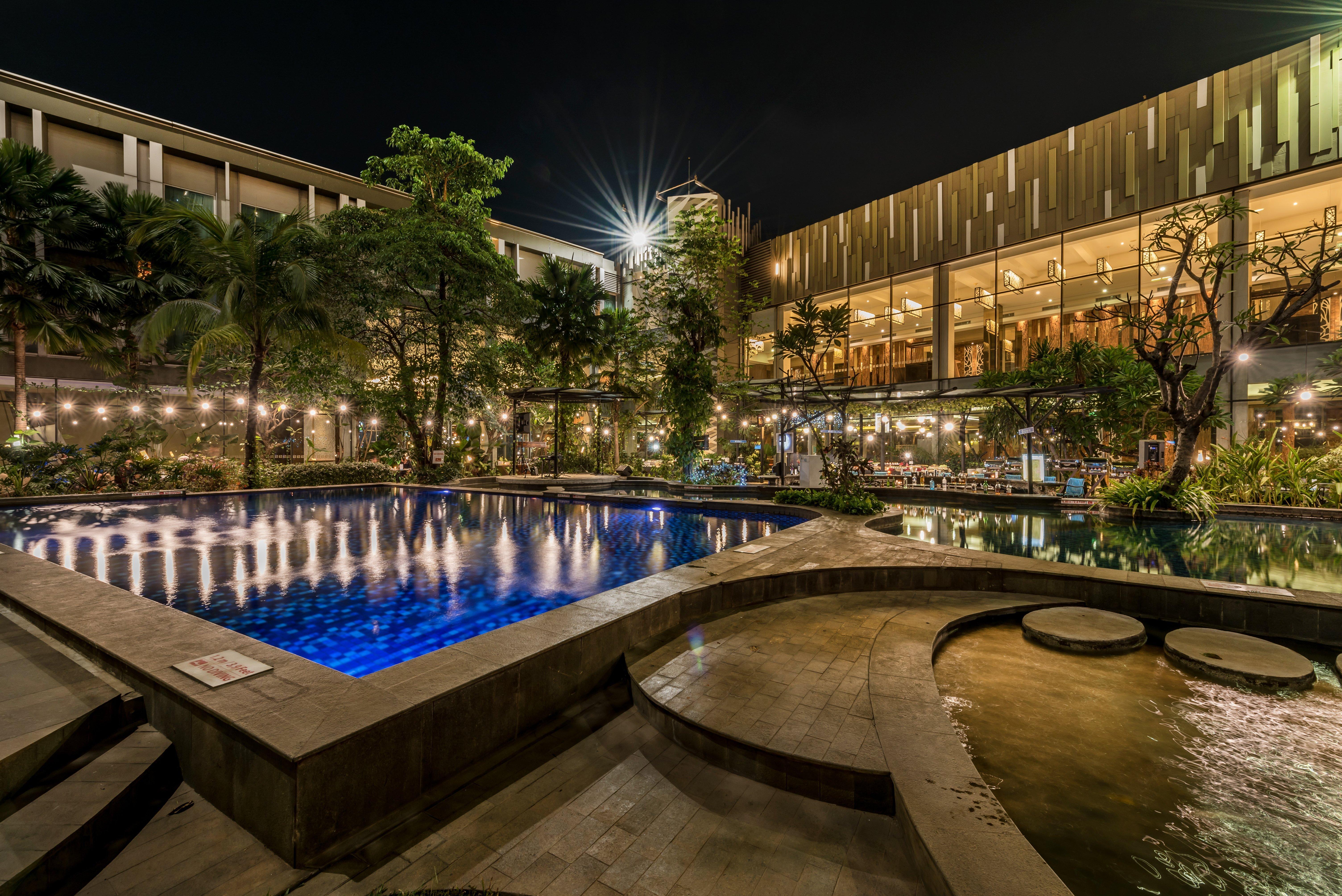 Holiday Inn Cikarang Jababeka By Ihg Εξωτερικό φωτογραφία
