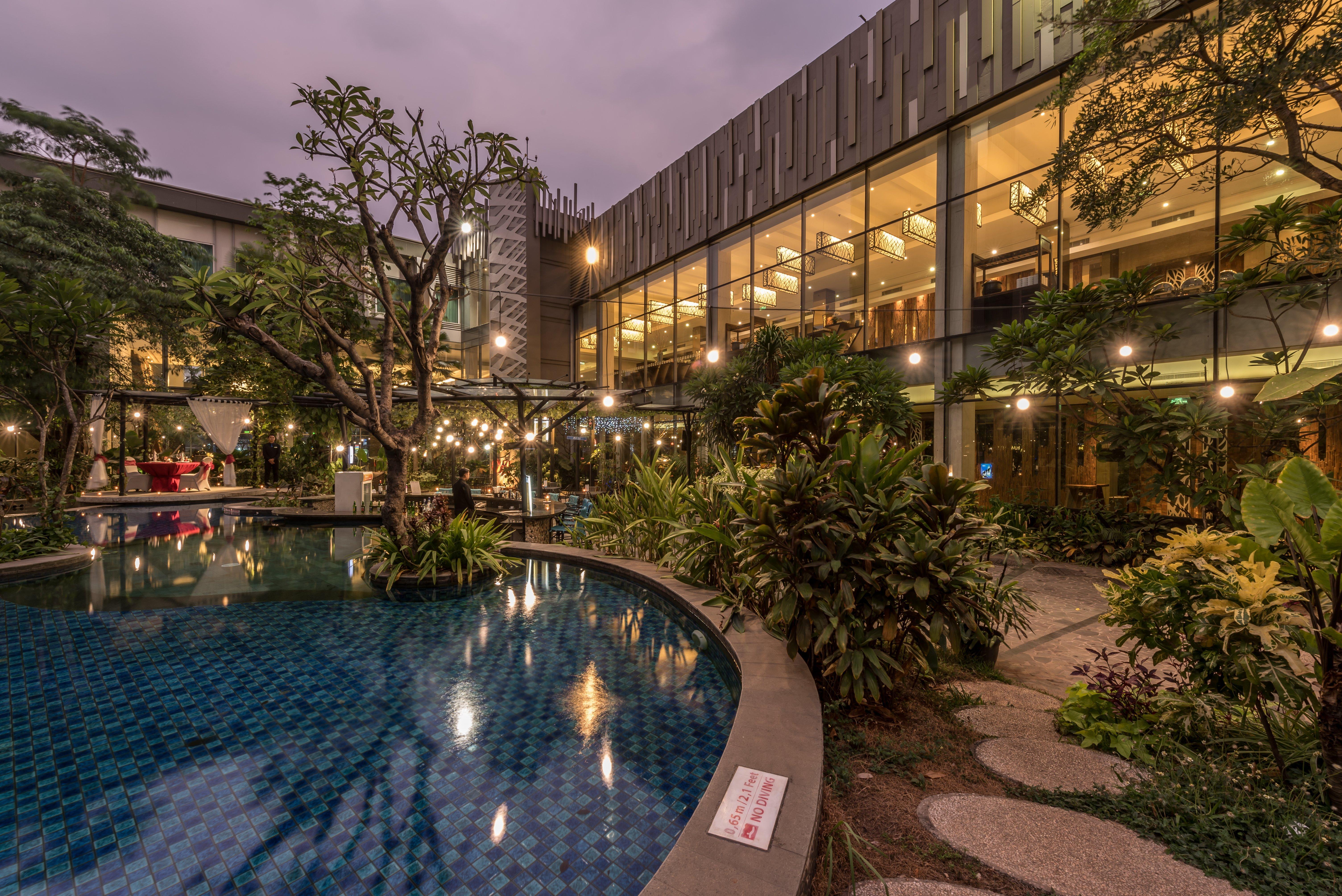 Holiday Inn Cikarang Jababeka By Ihg Εξωτερικό φωτογραφία