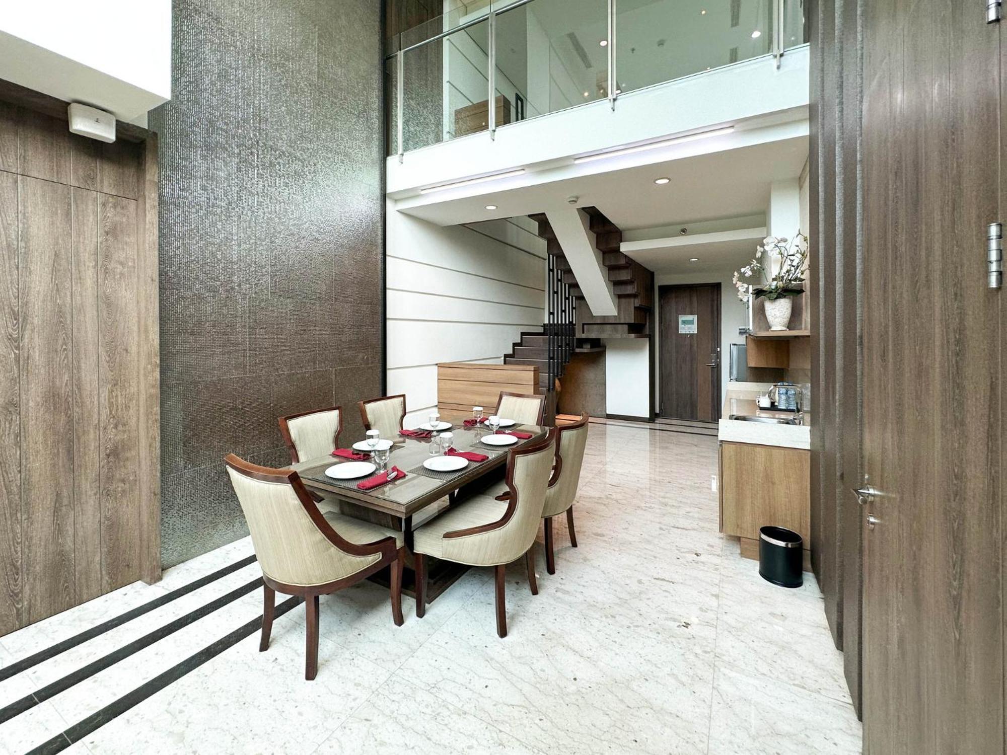 Holiday Inn Cikarang Jababeka By Ihg Εξωτερικό φωτογραφία
